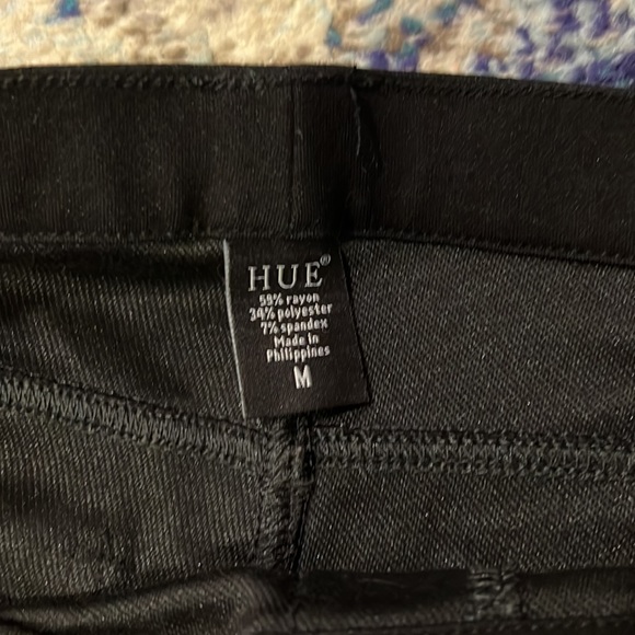 Hue black leggings size medium - Picture 3 of 4